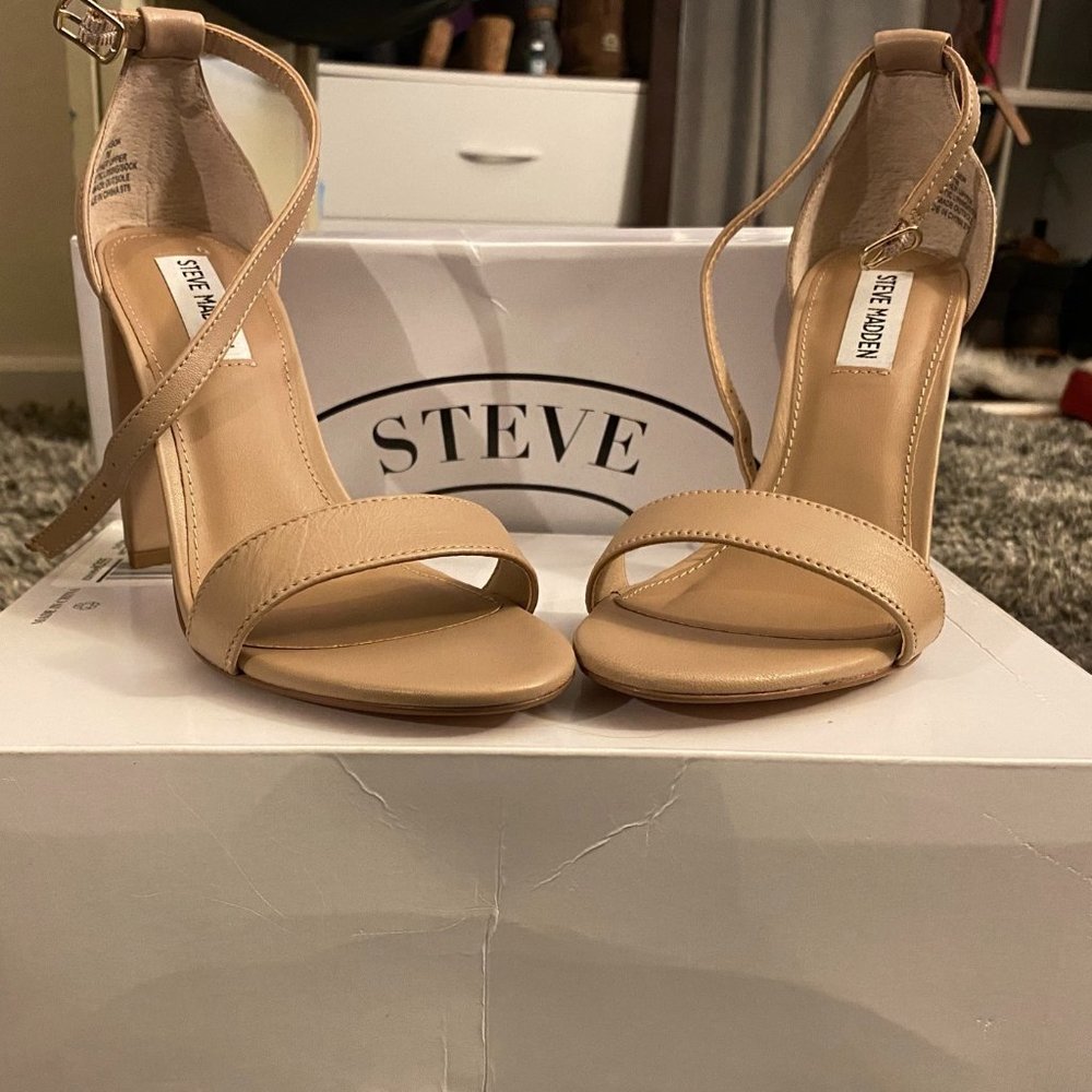 Steve Madden Carrson Blush Leather Heels